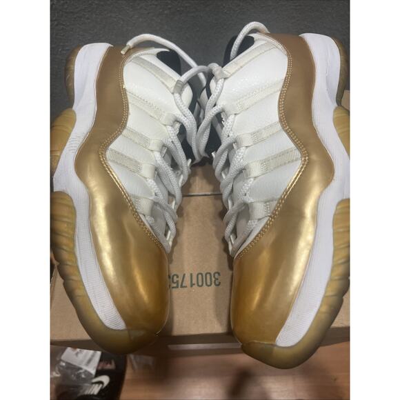 Nike Air Jordan 11 Retro Low Closing Ceremony Size 10.5 White 528895-103 main image 5
